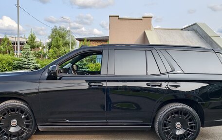 Cadillac Escalade V, 2023 год, 13 700 000 рублей, 3 фотография