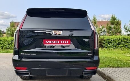Cadillac Escalade V, 2023 год, 13 700 000 рублей, 4 фотография