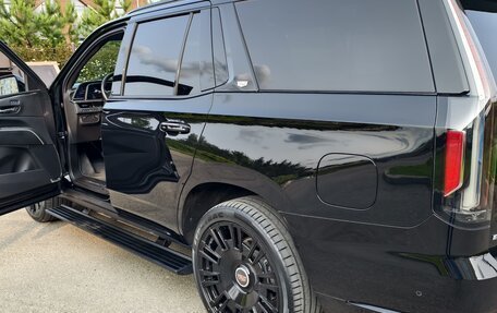 Cadillac Escalade V, 2023 год, 13 700 000 рублей, 16 фотография