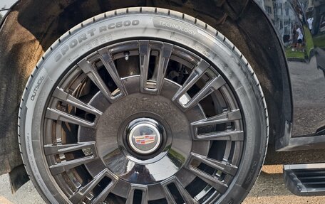 Cadillac Escalade V, 2023 год, 13 700 000 рублей, 17 фотография