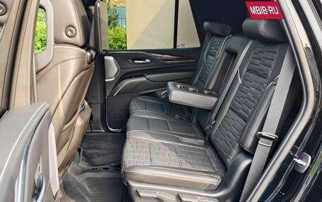 Cadillac Escalade V, 2023 год, 13 700 000 рублей, 10 фотография