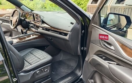 Cadillac Escalade V, 2023 год, 13 700 000 рублей, 15 фотография
