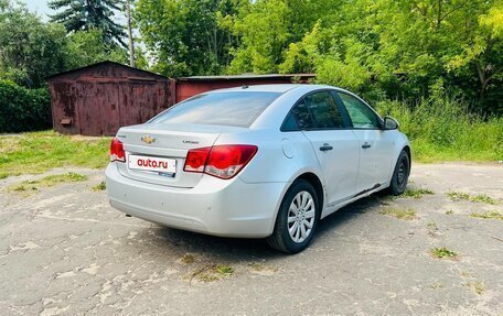 Chevrolet Cruze II, 2009 год, 220 000 рублей, 4 фотография