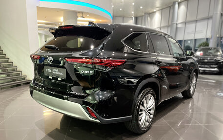 Toyota Highlander, 2025 год, 5 684 000 рублей, 6 фотография
