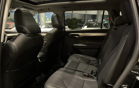 Toyota Highlander, 2025 год, 5 684 000 рублей, 15 фотография