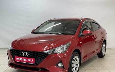 Hyundai Solaris II рестайлинг, 2021 год, 1 580 000 рублей, 1 фотография