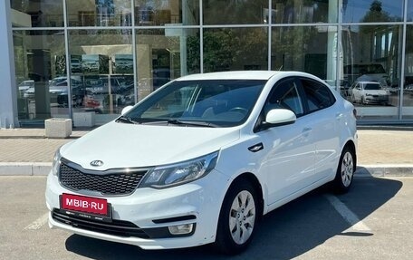 KIA Rio III рестайлинг, 2016 год, 1 100 000 рублей, 1 фотография