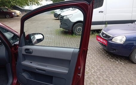 Mitsubishi Colt VI рестайлинг, 2007 год, 450 000 рублей, 22 фотография