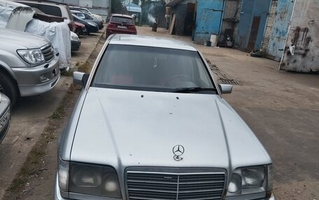 Mercedes-Benz E-Класс, 1993 год, 250 000 рублей, 11 фотография