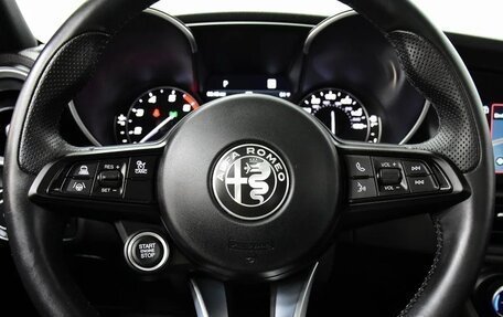 Alfa Romeo Giulia II, 2022 год, 4 439 428 рублей, 16 фотография