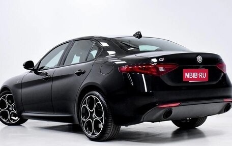 Alfa Romeo Giulia II, 2022 год, 4 439 428 рублей, 10 фотография