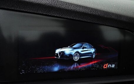 Alfa Romeo Giulia II, 2022 год, 4 439 428 рублей, 23 фотография