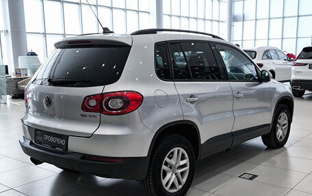 Volkswagen Tiguan I, 2009 год, 799 000 рублей, 9 фотография