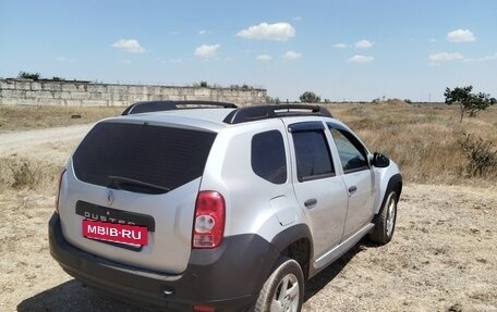 Renault Duster I рестайлинг, 2014 год, 700 000 рублей, 3 фотография