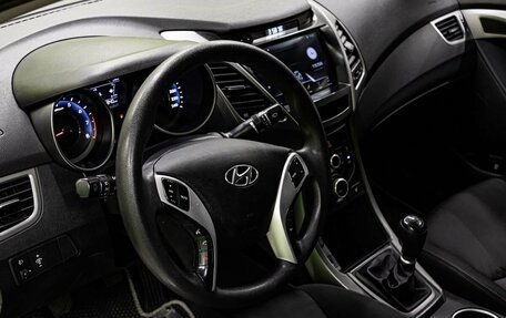 Hyundai Elantra V, 2015 год, 1 200 000 рублей, 14 фотография
