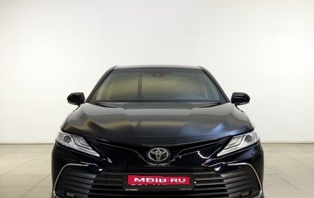 Toyota Camry, 2021 год, 2 840 000 рублей, 3 фотография
