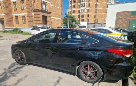 Hyundai i40 I рестайлинг, 2013 год, 775 000 рублей, 3 фотография