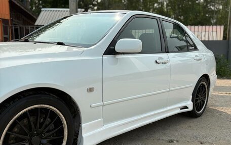 Toyota Altezza, 1999 год, 719 999 рублей, 4 фотография
