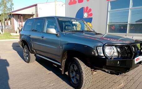 Nissan Patrol, 2005 год, 1 650 000 рублей, 3 фотография