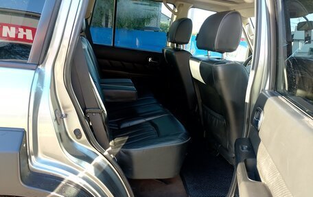 Nissan Patrol, 2005 год, 1 650 000 рублей, 18 фотография