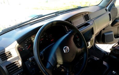 Nissan Patrol, 2005 год, 1 650 000 рублей, 20 фотография