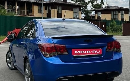 Chevrolet Cruze II, 2009 год, 750 000 рублей, 2 фотография