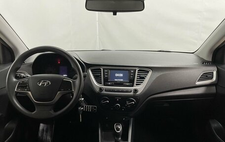 Hyundai Solaris II рестайлинг, 2021 год, 1 580 000 рублей, 13 фотография