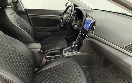 Hyundai Elantra VI рестайлинг, 2018 год, 1 399 000 рублей, 20 фотография