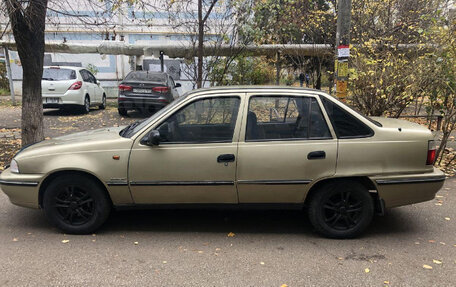 Daewoo Nexia I рестайлинг, 2004 год, 90 000 рублей, 2 фотография
