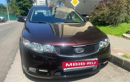 KIA Cerato III, 2010 год, 850 000 рублей, 4 фотография