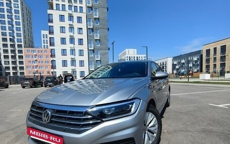 Volkswagen Jetta VII, 2019 год, 1 600 000 рублей, 2 фотография
