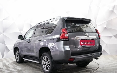Toyota Land Cruiser Prado 150 рестайлинг 2, 2019 год, 4 541 000 рублей, 3 фотография