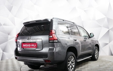 Toyota Land Cruiser Prado 150 рестайлинг 2, 2019 год, 4 541 000 рублей, 5 фотография