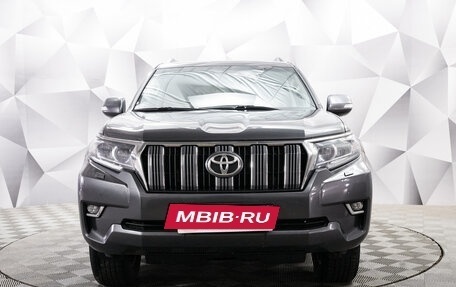 Toyota Land Cruiser Prado 150 рестайлинг 2, 2019 год, 4 541 000 рублей, 8 фотография