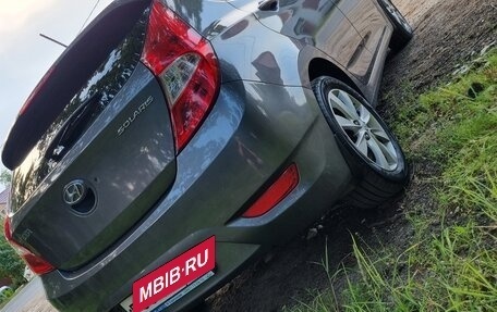 Hyundai Solaris II рестайлинг, 2012 год, 860 000 рублей, 11 фотография