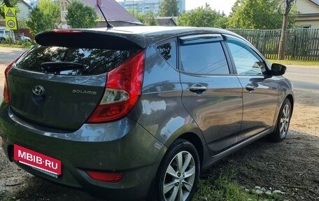 Hyundai Solaris II рестайлинг, 2012 год, 860 000 рублей, 9 фотография