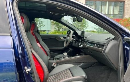 Audi RS 4, 2021 год, 6 950 000 рублей, 4 фотография