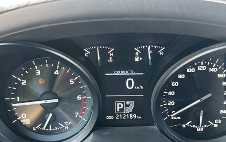 Toyota Land Cruiser 200, 2013 год, 4 500 000 рублей, 7 фотография