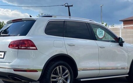 Volkswagen Touareg III, 2015 год, 2 800 000 рублей, 5 фотография