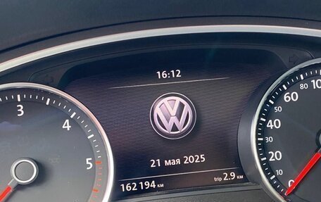 Volkswagen Touareg III, 2015 год, 2 800 000 рублей, 9 фотография