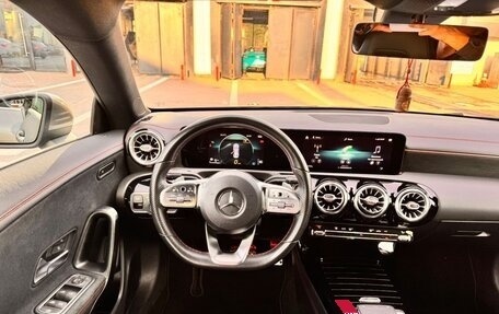 Mercedes-Benz CLA, 2020 год, 2 980 000 рублей, 10 фотография