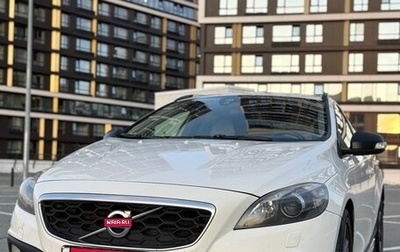 Volvo V40 II рестайлинг, 2013 год, 1 350 000 рублей, 1 фотография