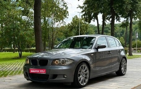 BMW 1 серия, 2009 год, 1 200 000 рублей, 1 фотография