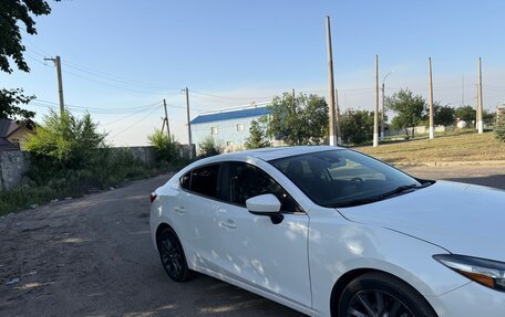 Mazda 3, 2018 год, 1 550 000 рублей, 2 фотография