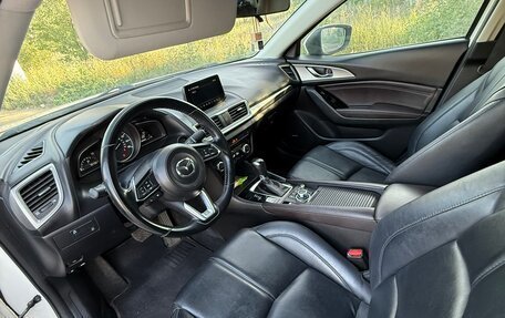 Mazda 3, 2018 год, 1 550 000 рублей, 8 фотография