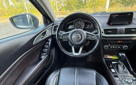 Mazda 3, 2018 год, 1 550 000 рублей, 10 фотография