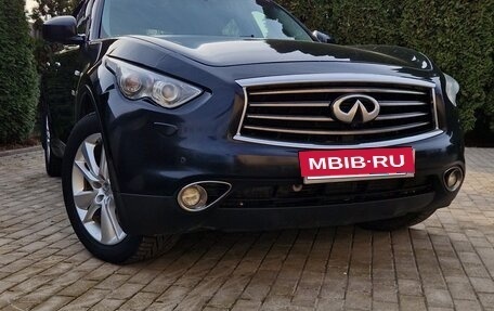 Infiniti QX70, 2016 год, 2 100 000 рублей, 6 фотография