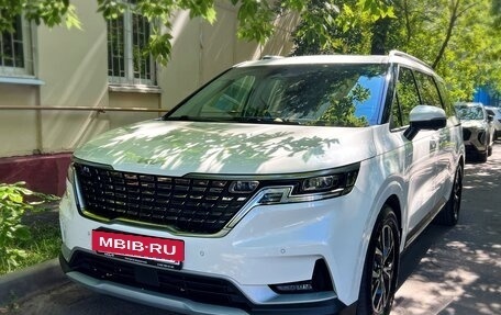 KIA Carnival, 2022 год, 4 590 000 рублей, 3 фотография