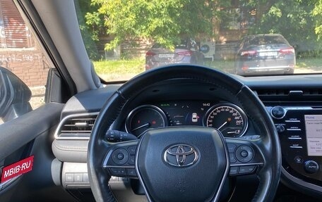 Toyota Camry, 2020 год, 3 000 000 рублей, 6 фотография