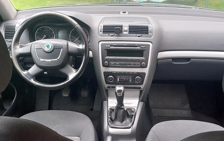 Skoda Octavia, 2012 год, 800 000 рублей, 10 фотография